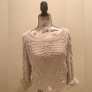 Women’s crewneck express cable, sweater, size small